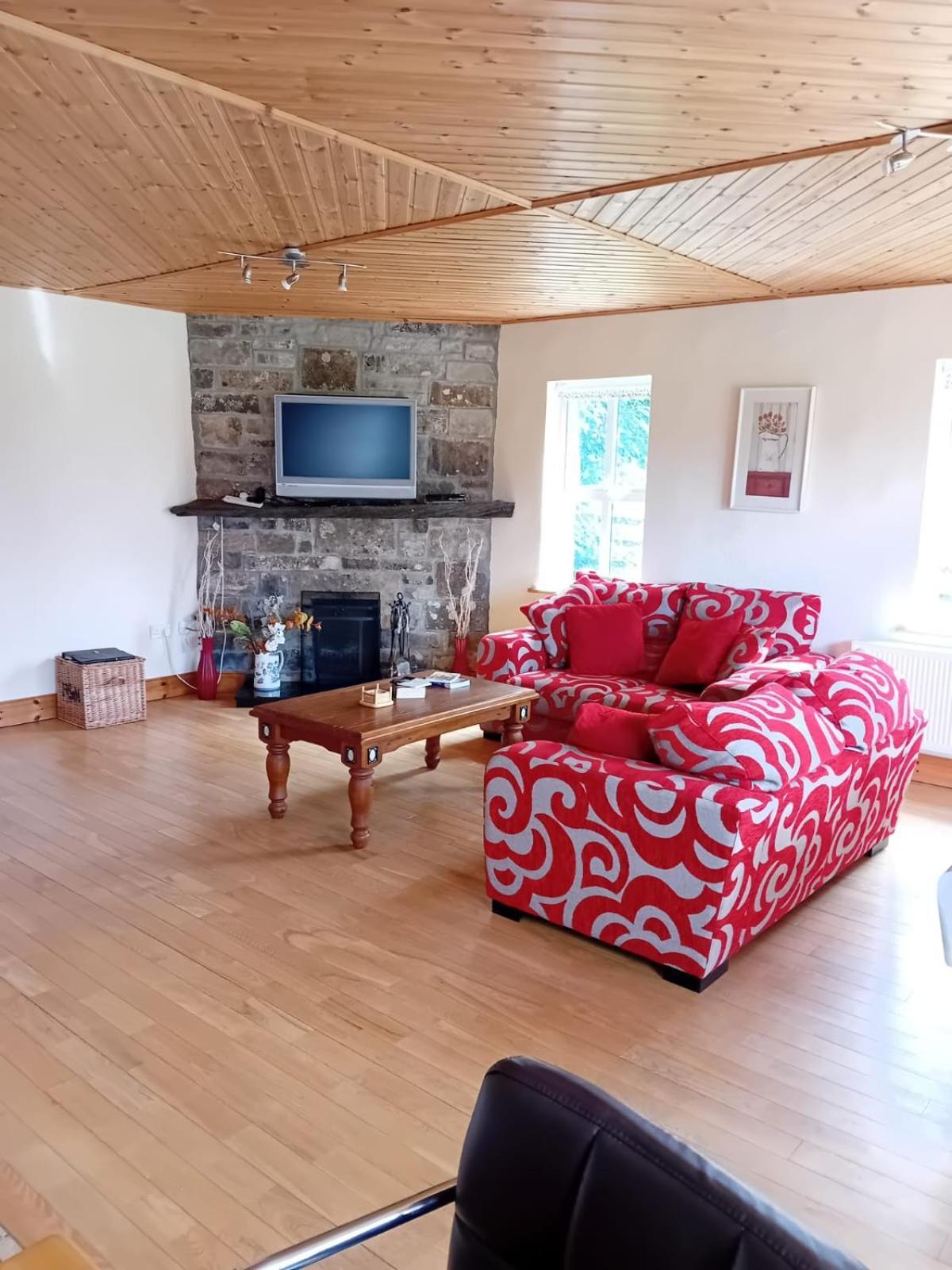 Katy Kellys Countryside Self Catering Cottage Roscommon Extérieur photo