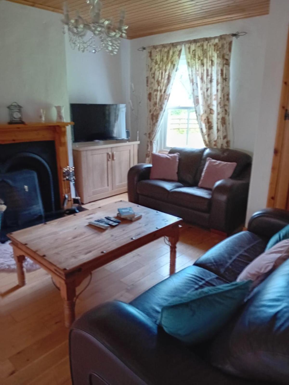 Katy Kellys Countryside Self Catering Cottage Roscommon Extérieur photo