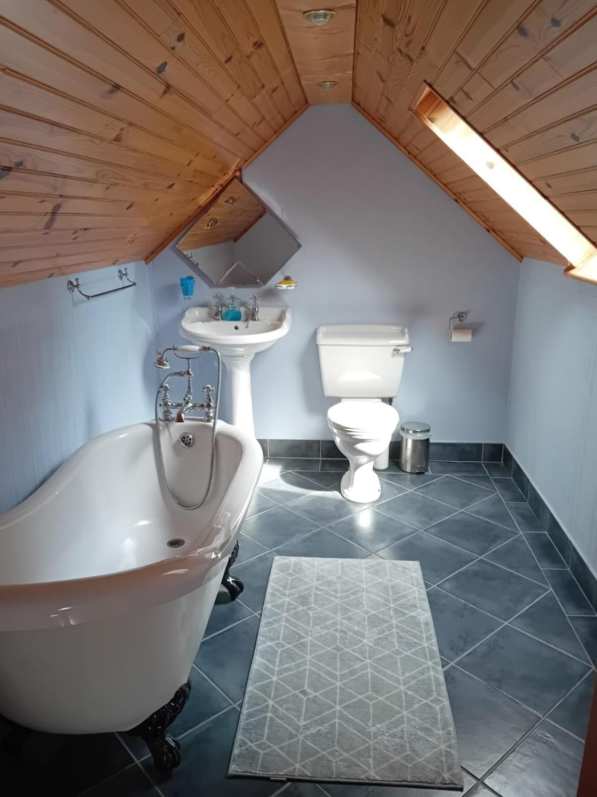 Katy Kellys Countryside Self Catering Cottage Roscommon Extérieur photo
